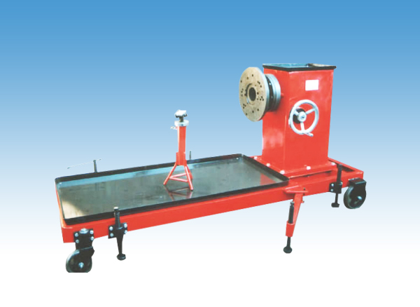 FZC-2型发动机翻转架