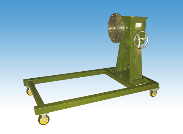 FZC-1型发动机翻转架